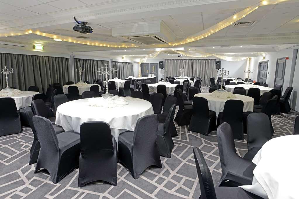 Village Hotel Newcastle Holystone  Facilidades foto